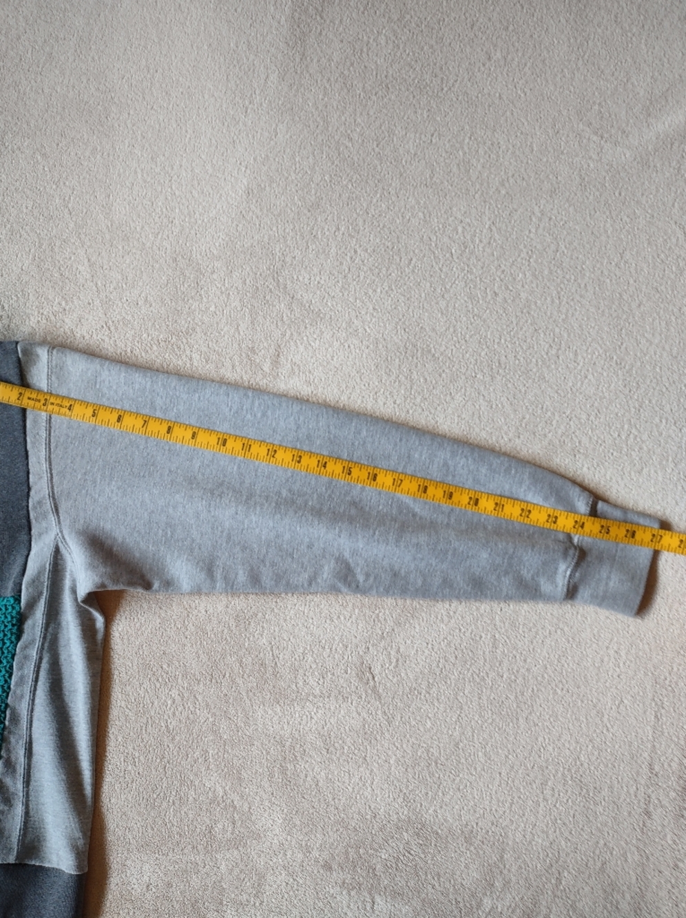 Nike Reworked Colorblock Sweatshirt – Medium - Picture 5 of 6